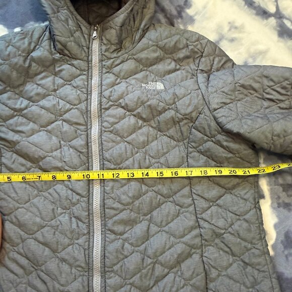 The North Face Women’s ThermoBall Eco Parka – Heather Gray – Size XL - Picture 2 of 7